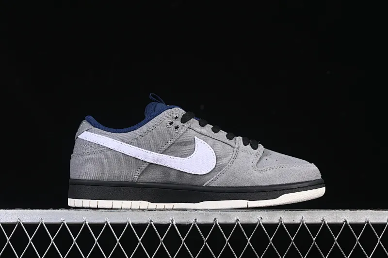 All categories Nk SB Dunk series Nk SB Dunk Low low-top sneakers Nike SB Dunk Low canvas splicing SB low-top casual sneakers DX6775-400